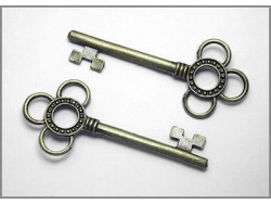 Decorative Keys (brass colour) TB159